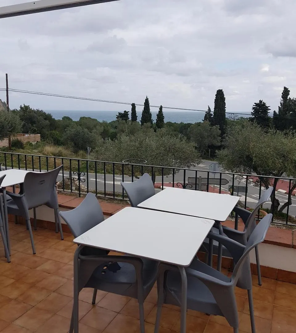 Hostal Ondina Begur Hotel